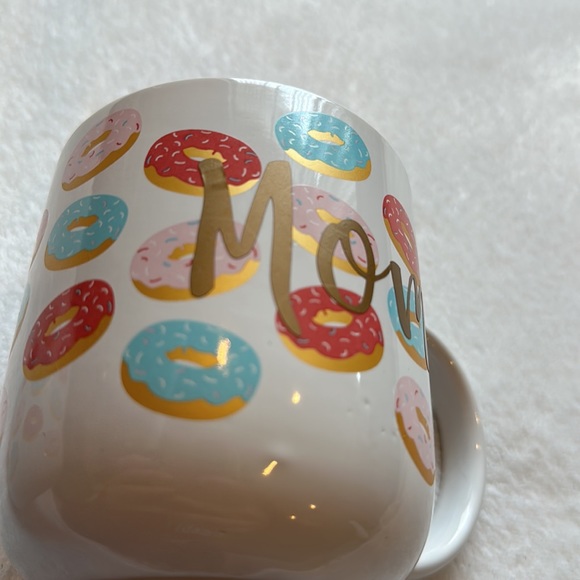 Mom & Dad 18oz. Doughnut Coffee Mugs (Set of 2) White - Picture 13 of 16